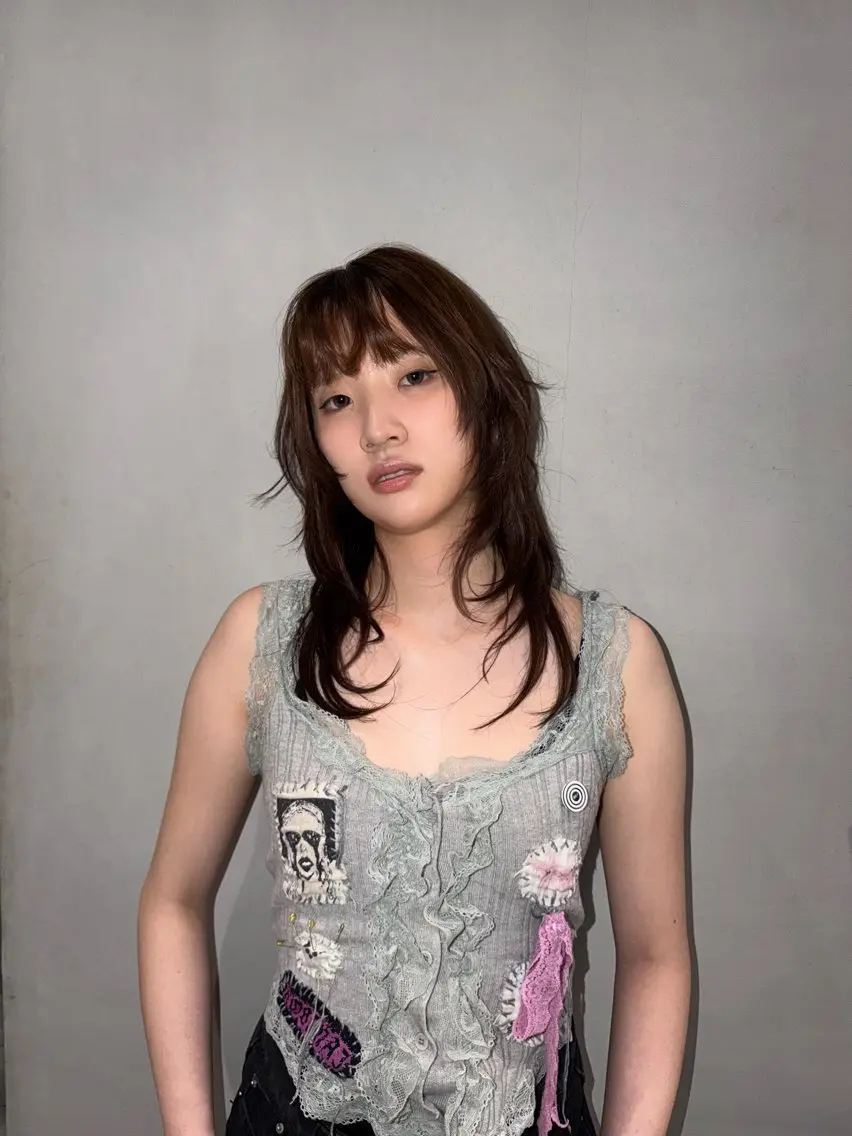 セミロング 松岡 向日葵のヘアスタイル