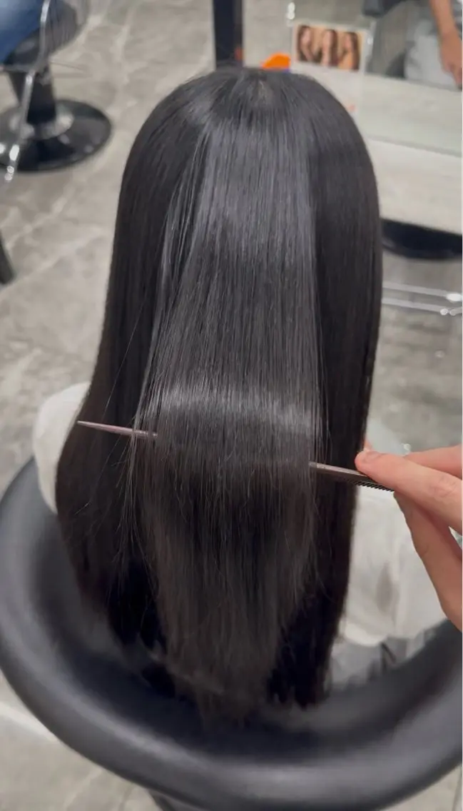 ロング ヘアカラー 縮毛矯正 りきと🦋河原町 縮毛矯正/艶カラーのヘアスタイル