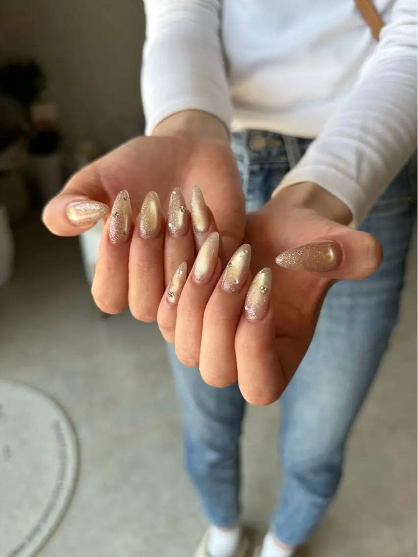 ネイル ハンドネイル nailsalon YOLOのネイルデザイン