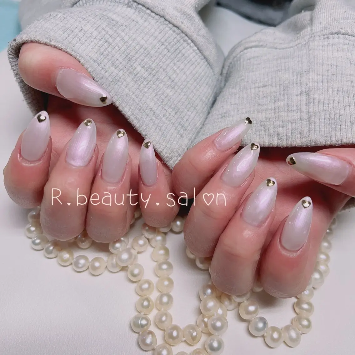 ネイル R.beauty サロンのネイルデザイン