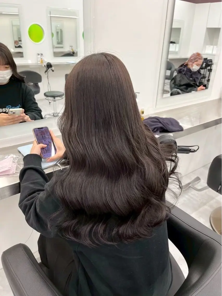 ロング カラー ヘアカラー mao⭐️ 透明感カラー‎⭐️のヘアスタイル