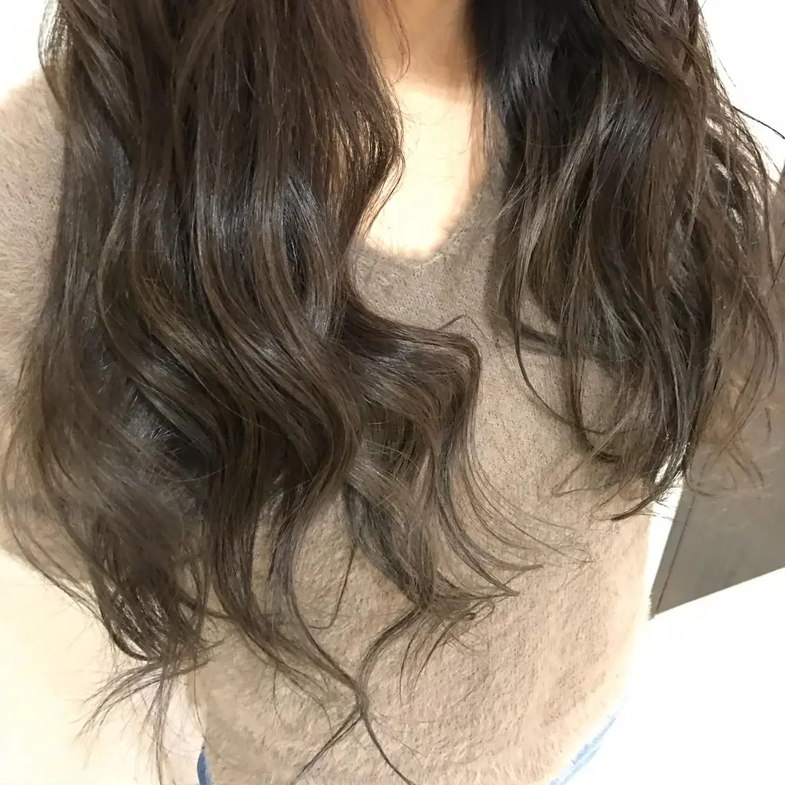 ロング カラー 透明感カラー グレージュ カット ヘアカラー Oopsレイヤー 加藤澄都のヘアスタイル