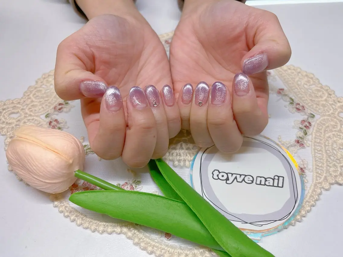 ネイル フレンチネイル グラデーション マグネットネイル ストーンネイル ハンドネイル kairi Toyvenailのネイルデザイン