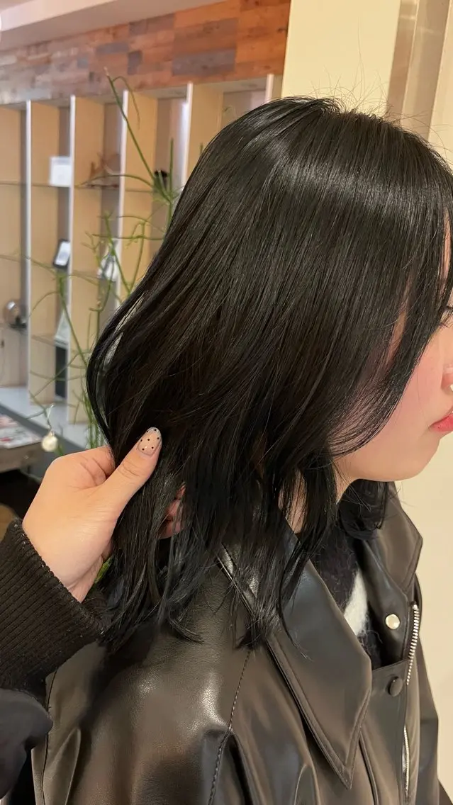 セミロング カラー ブラウンカラー 透明感カラー ダークブラウン ヘアカラー 長久手/艶カラー/ ブリーチ/フウカのヘアスタイル