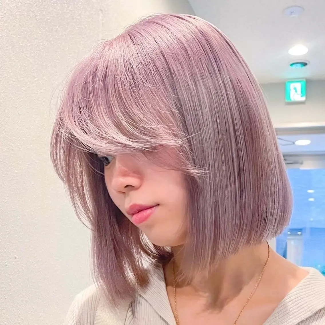 ミディアム カラー カット ヘアカラー ブリーチ/レイヤー 艶カラー💫チャンのヘアスタイル