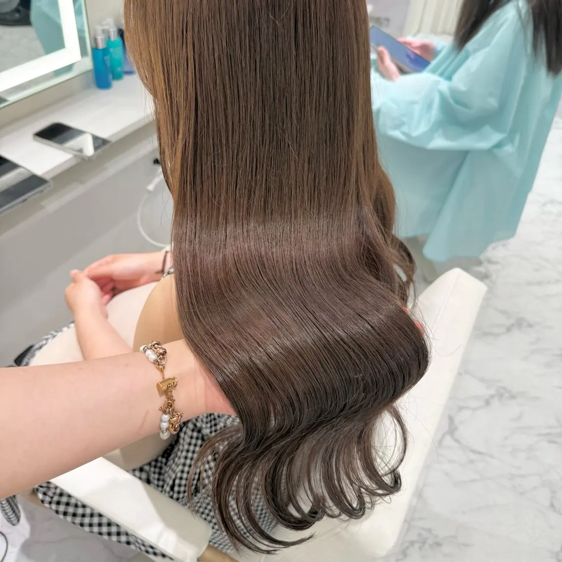 ロング カラー ケアカラー ParveMix いしいまお🌼のヘアスタイル