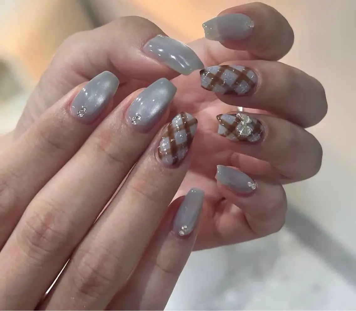 ネイル Hello Nailのネイルデザイン
