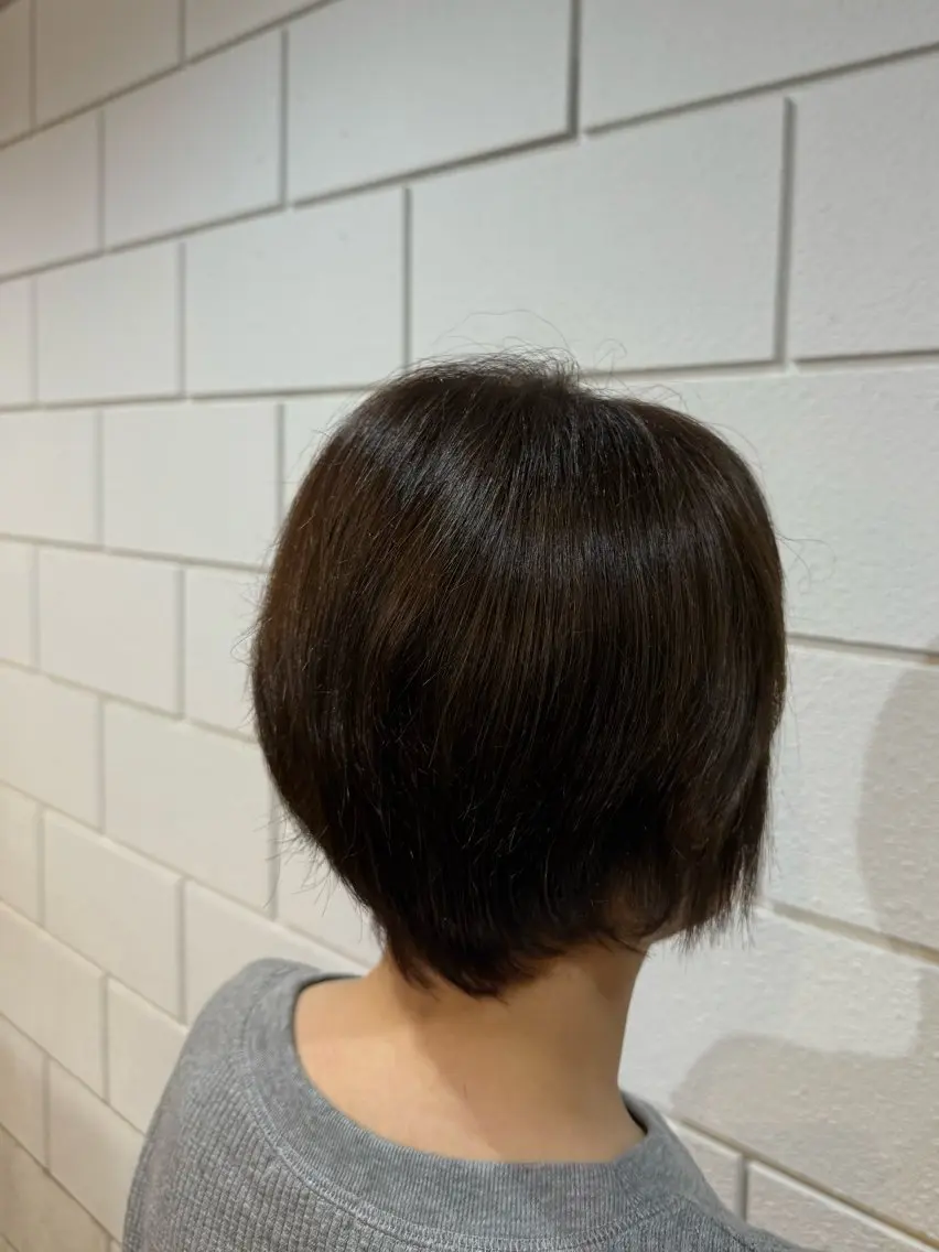 ショート カラー ヘアカラー ハセガワ マヒロのヘアスタイル