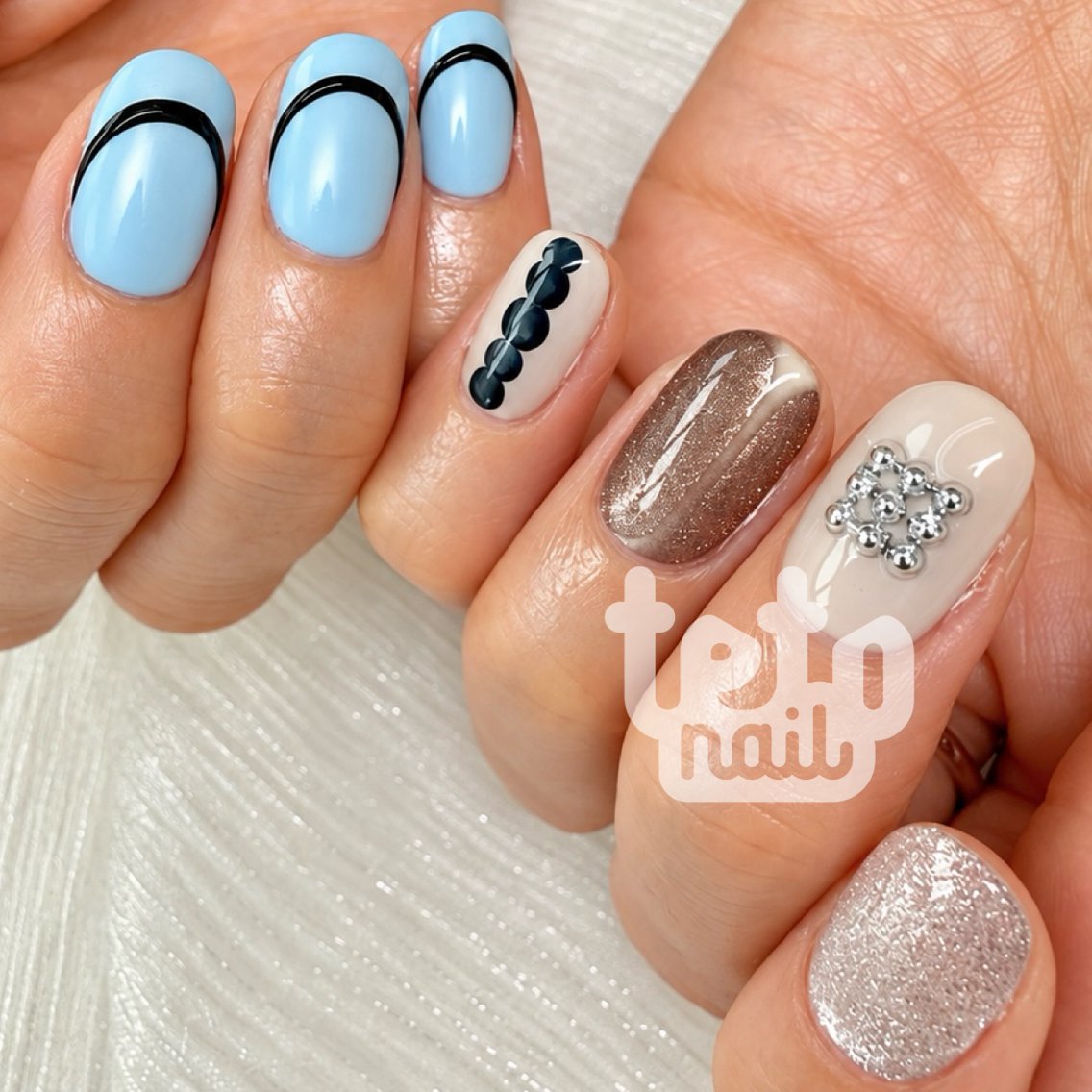 ネイル アートネイル ブルー マグネットネイル ネイビー ハンドネイル teto nail NATSUKOのネイルデザイン
