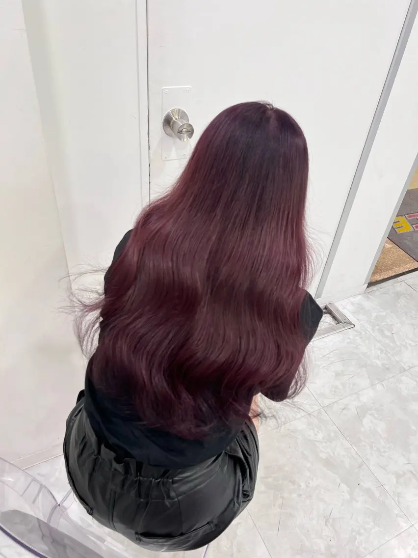 カラー akari🎀🤍 ガーリーstyleのヘアスタイル