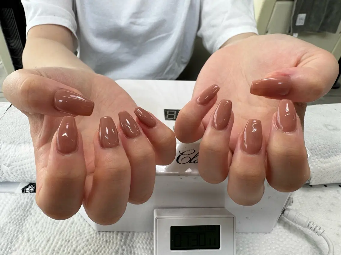 ネイル ハンドネイル 井出 菜々美のネイルデザイン