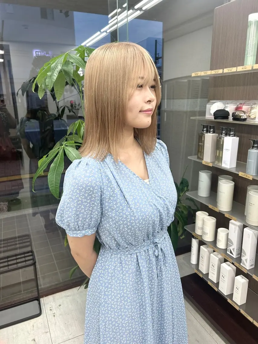 ミディアム カラー ベージュカラー ピンクカラー ピンクベージュ ヘアカラー メンズパーマの達人 / タカシマダイスケのヘアスタイル