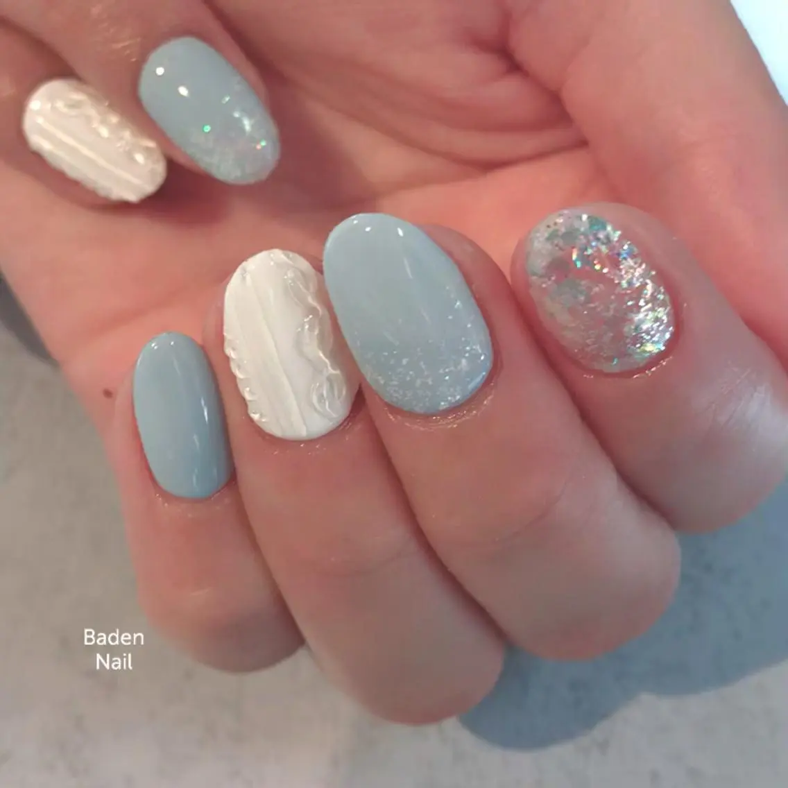 ネイル ホログラムネイル キラキラネイル ハンドネイル ハンドケア Baden Nail ﾊﾞ-ﾃﾞﾝ ﾈｲﾙのネイルデザイン