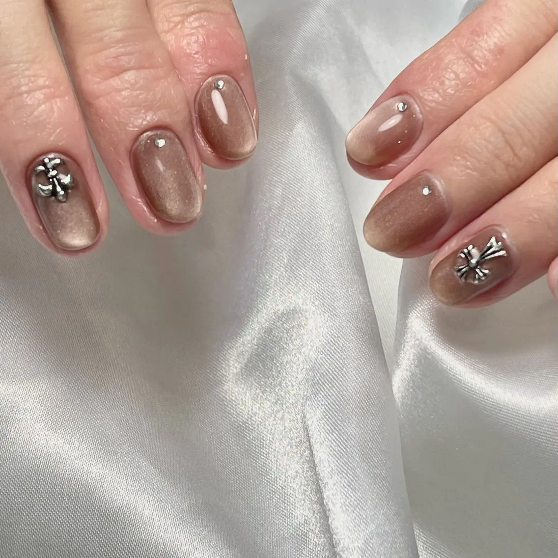 ネイル アートネイル 長さ出し 持ち込み ハンドネイル RE SALONのネイルデザイン