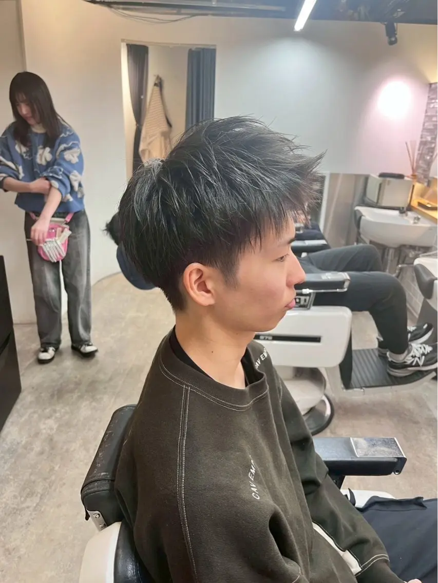 ショート メンズ カット 佐々木 優人のヘアスタイル