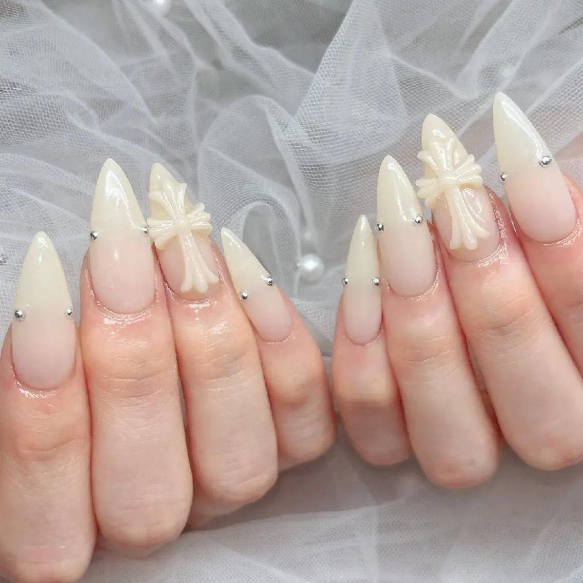 ネイル ハンドネイル ハンドケア 心斎橋Salon Epokkuのネイルデザイン