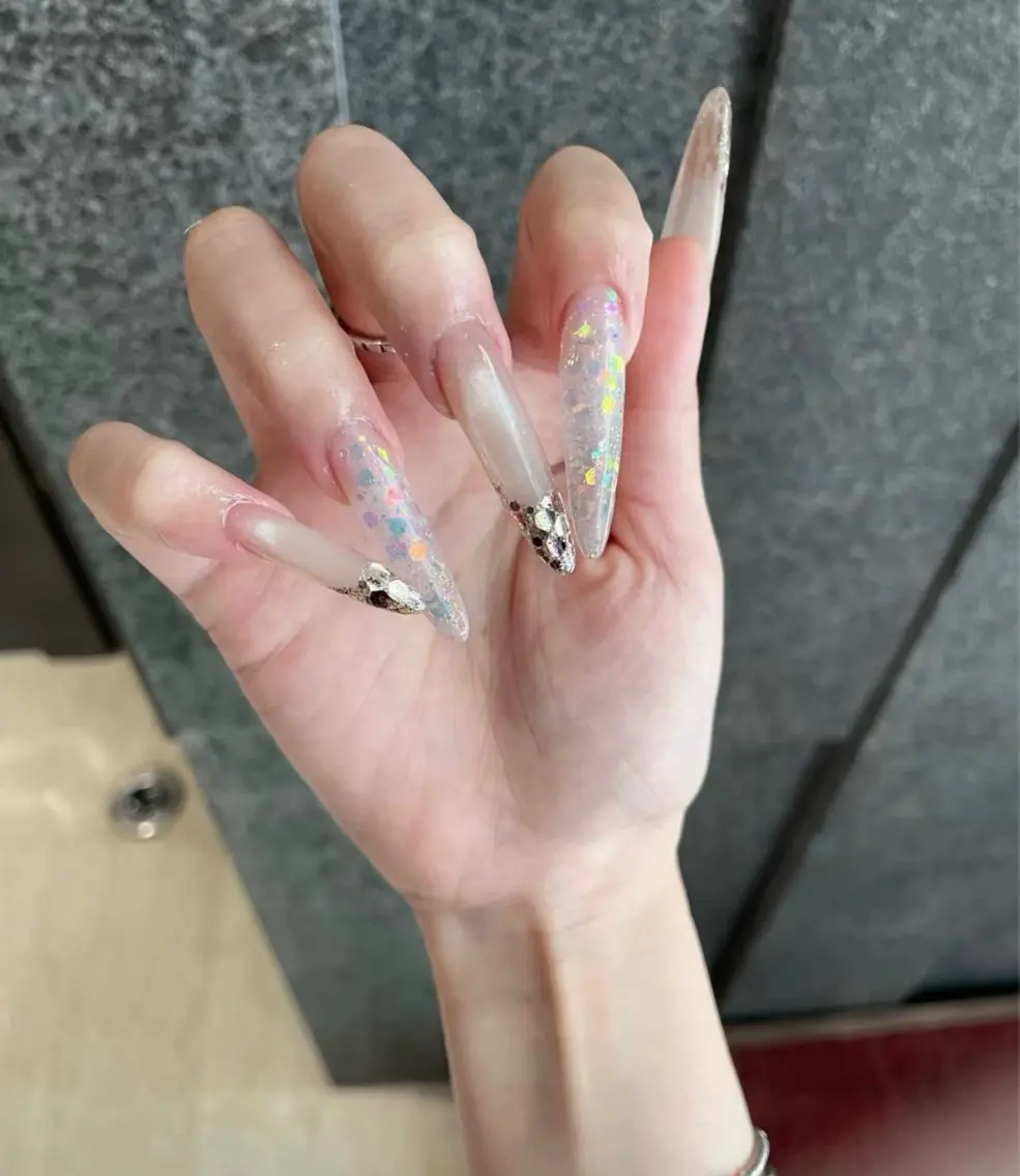 ネイル ハンドネイル U.mi Nail Salonのネイルデザイン