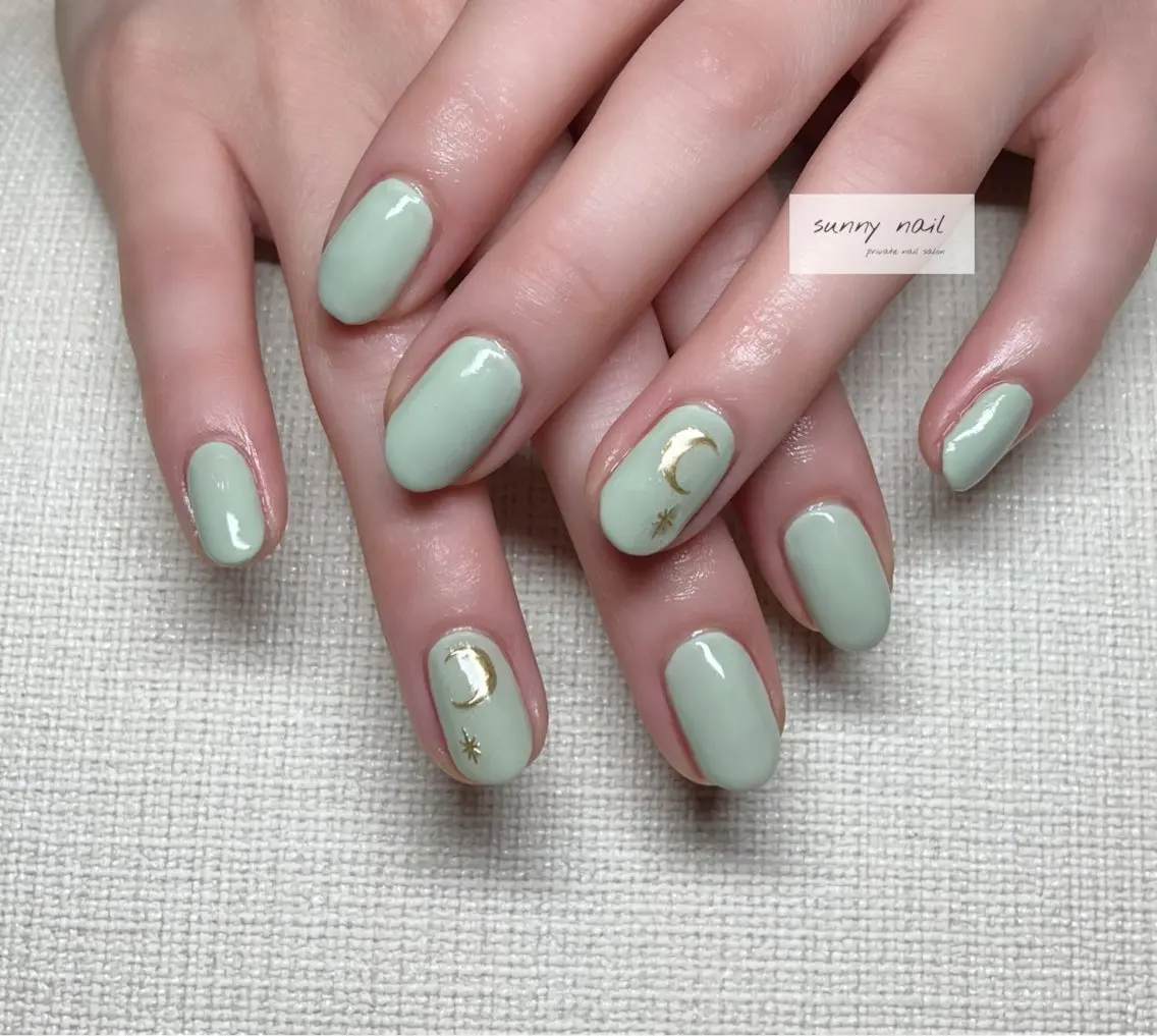 ネイル グリーン ミラーネイル sunny nailのネイルデザイン