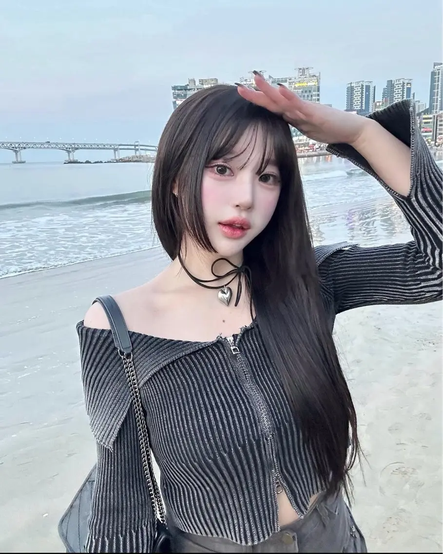 ロング カラー パーマ ヘアアレンジ メンズ キッズ 上品＆韓国風 🥀海心🥀のヘアスタイル