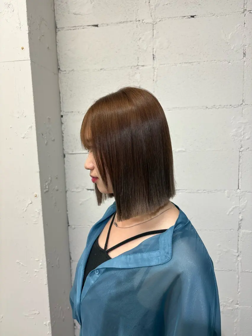 ミディアム カット ヘアカラー トリートメント 森田 亜海のヘアスタイル