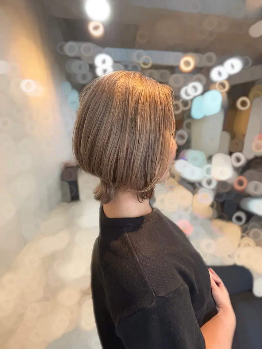 ショート くびれヘア レイヤーカット ショートヘア 本多 光樹のヘアスタイル