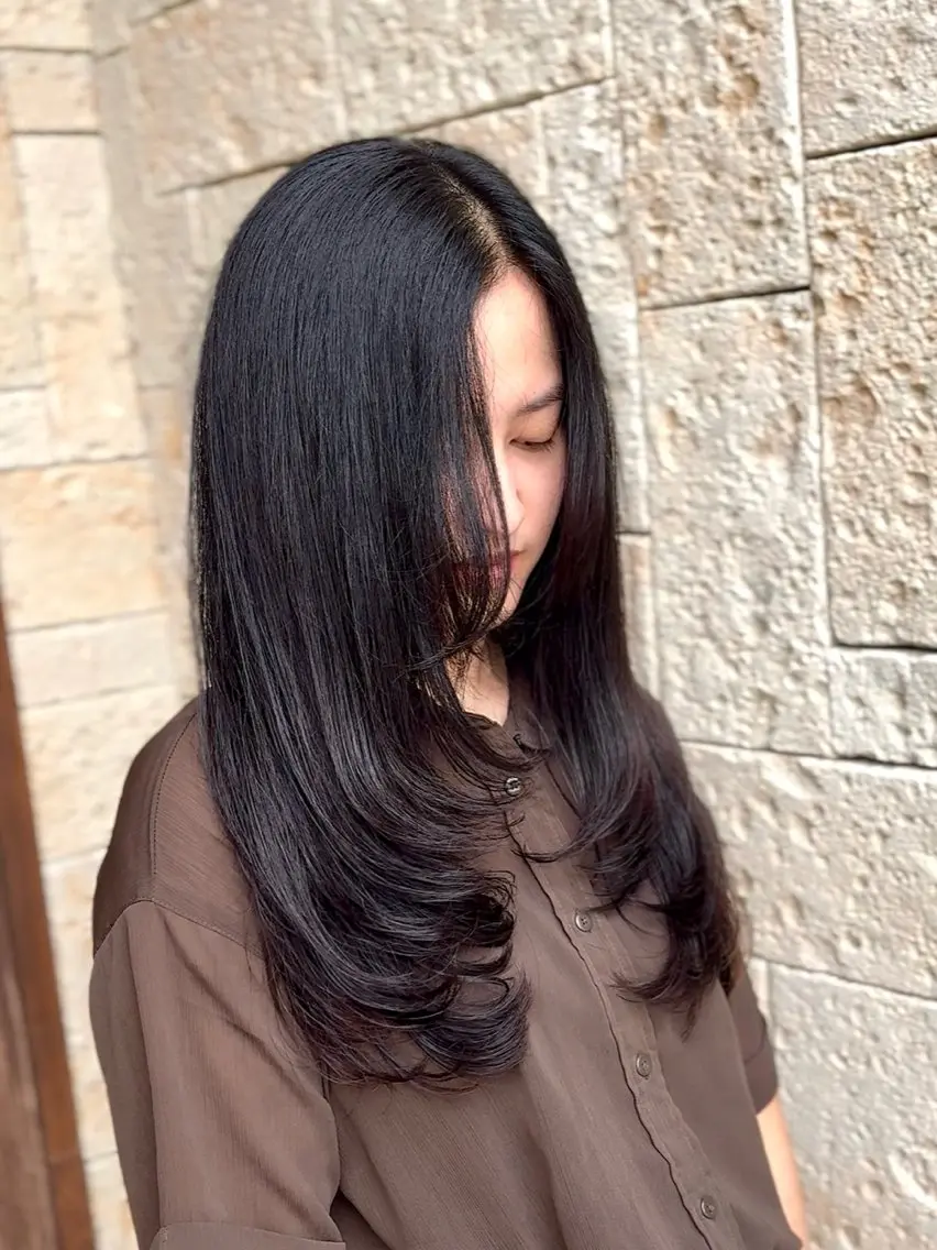 ロング レイヤーカット カット 髪質改善 / 縮毛 矯正 /井内亮次のヘアスタイル