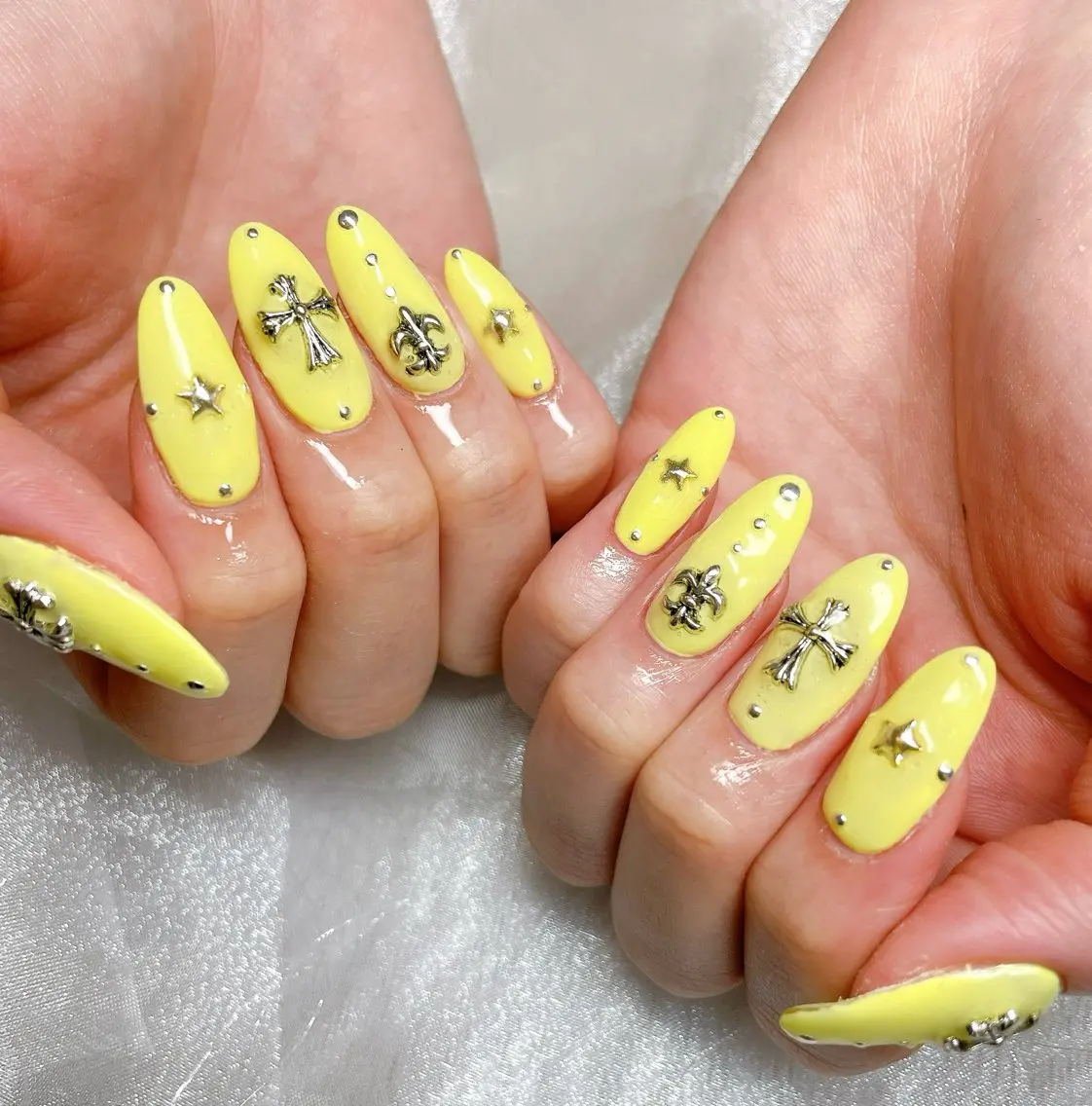 ネイル ハンドネイル ハンドケア GAL_NAIL Miraiのネイルデザイン