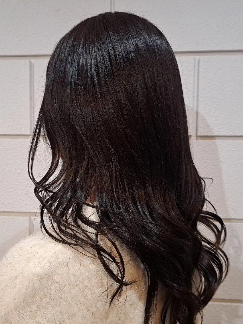 ロング カラー 透明感カラー パープルカラー 松島 冬浬のヘアスタイル