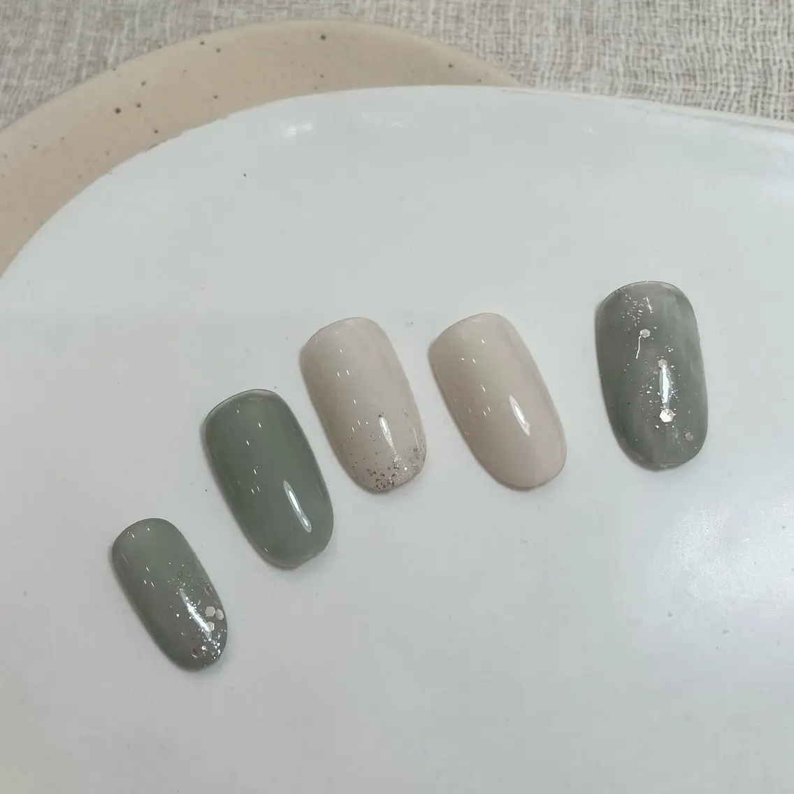 ネイル シンプルネイル 【 Lea's 】 kaedeのネイルデザイン