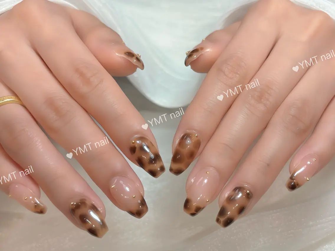 ネイル 長さ出し フットネイル ジェルネイル 韓国ネイル マグネットネイル YMT. NailStudioのネイルデザイン