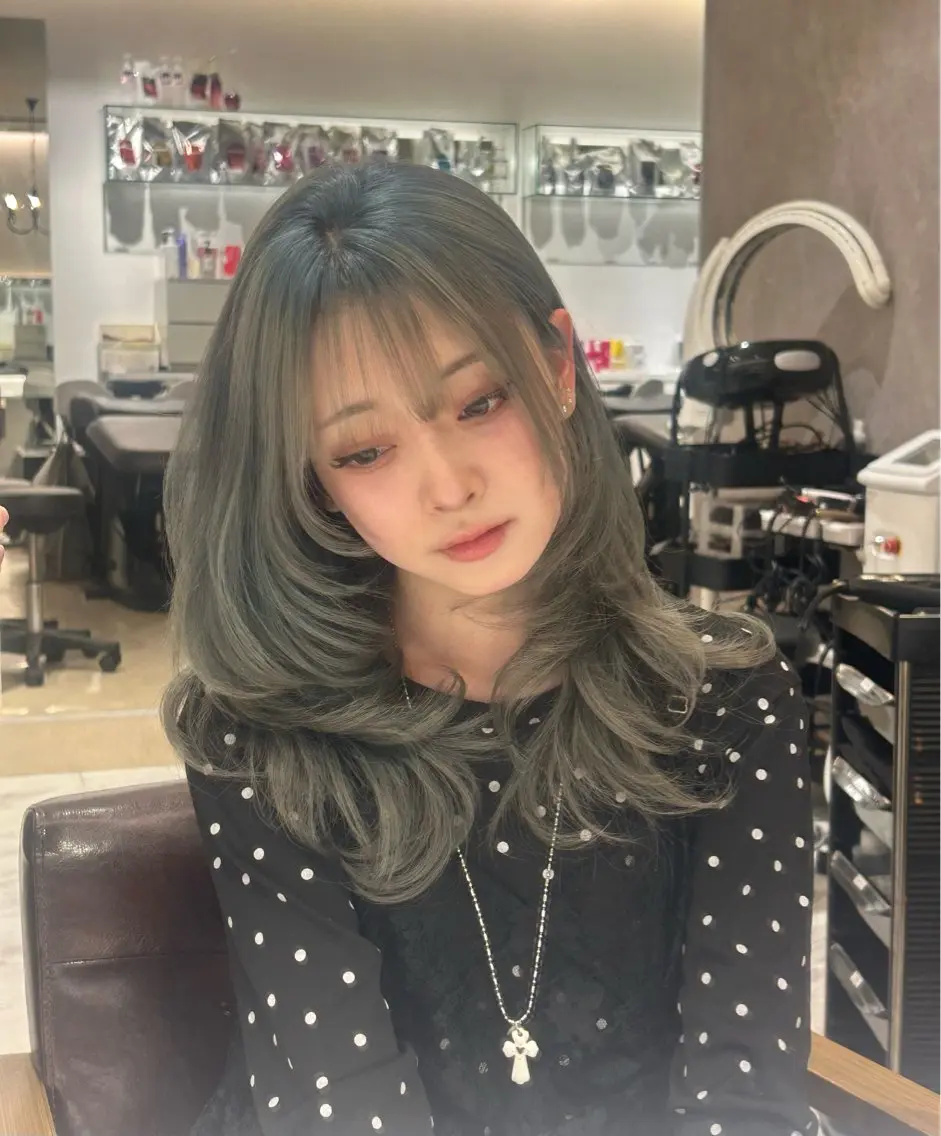 セミロング トリートメント 大人色気レイヤー/ 大阪梅田/ユズ🎀のヘアスタイル