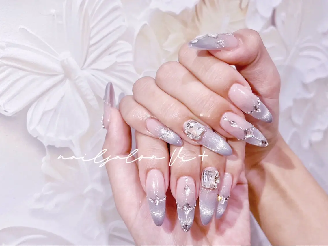 ネイル ハンドネイル ✨Nailsalon Vi+✨のネイルデザイン