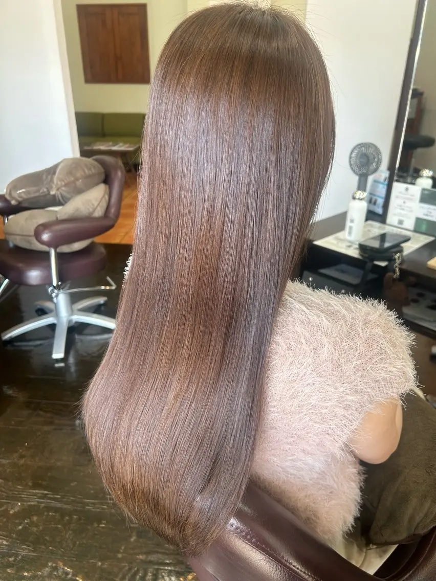 🩵うる艶🩵髪質改善カラー➕❤️髪質改善トリートメント❤️➕✂️カット✂️の写真