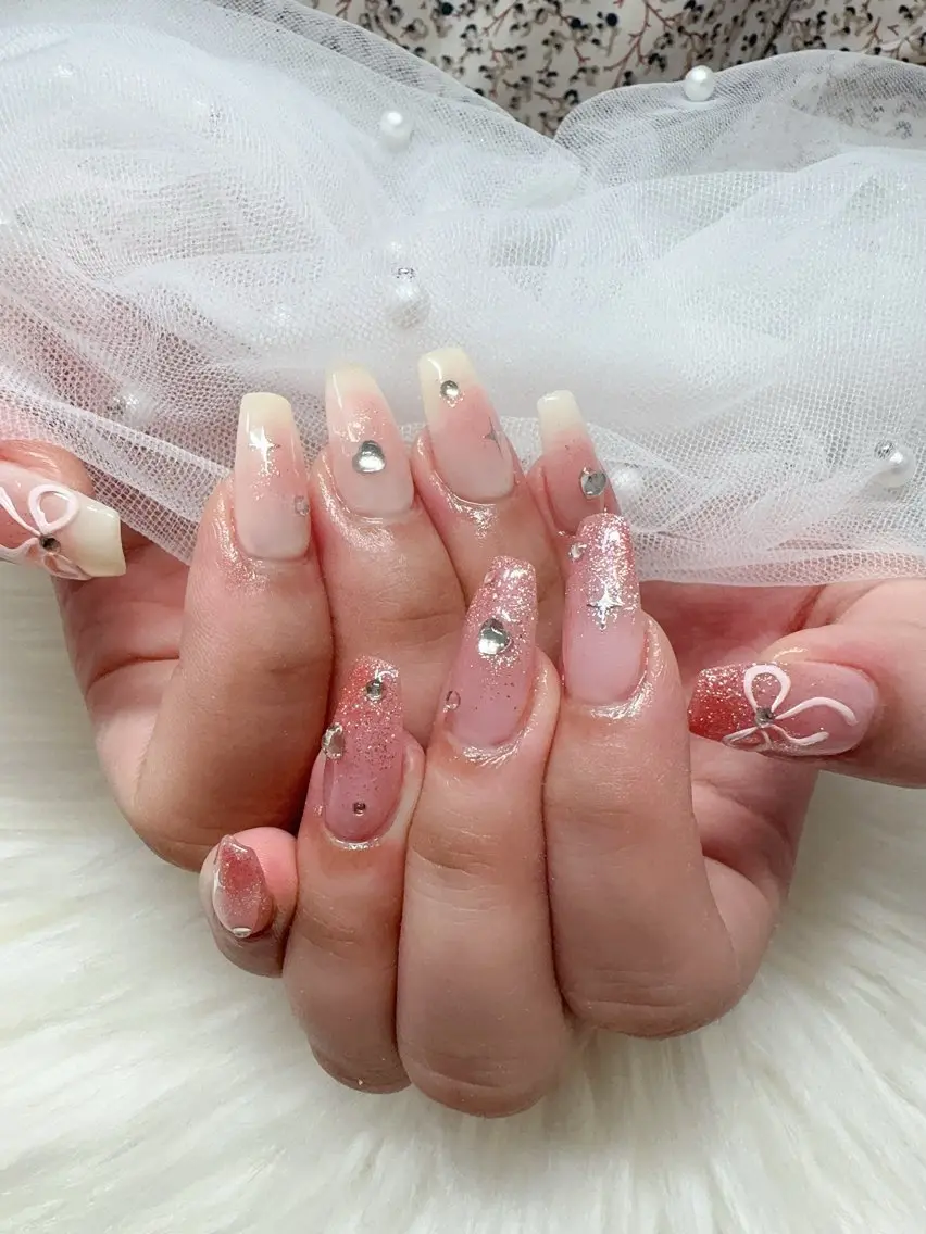ネイル ハンドネイル ＆ME アンドミーのネイルデザイン