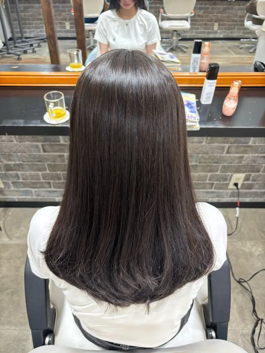 ロング ヘアアレンジ カット 縮毛矯正 イツキ🌕デザインカ ラー🥨髪質改善🫧のヘアスタイル