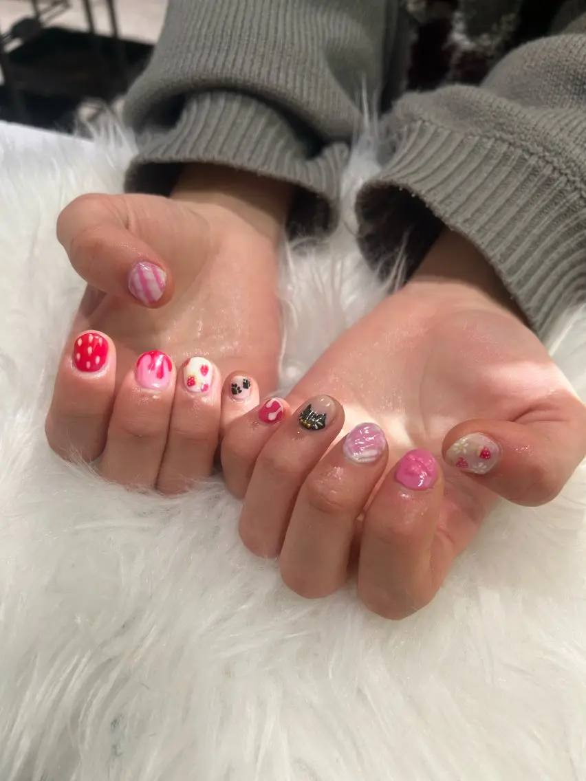 ネイル 成人式 長さ出し 韓国ネイル ショートネイル ハンドネイル ♡透明感カラー★ ネイル/しの♡のヘアスタイル