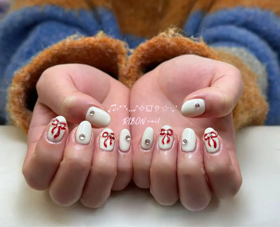 ネイル チークネイル 長さ出し フレンチネイル ジェルネイル グラデーション RIBON nail 高田馬場のネイルデザイン
