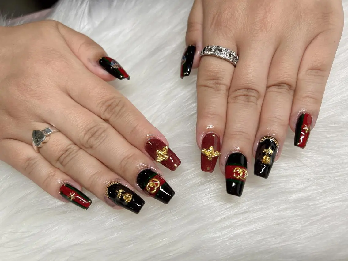 セミロング ネイル ハンドネイル 《LB》ラブリエ Nail&eyeのマツエク・マツパデザイン