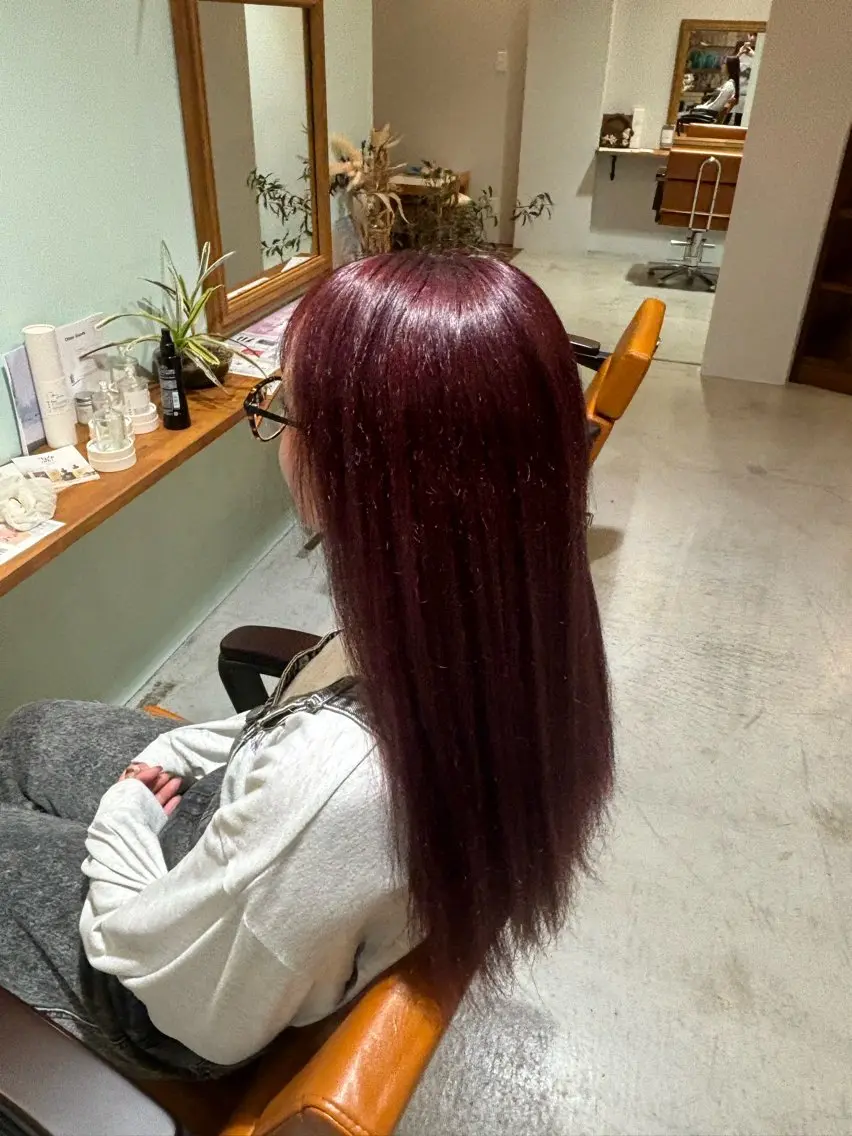 カラー レッドカラー ヘアカラー 菊池 愛のヘアスタイル