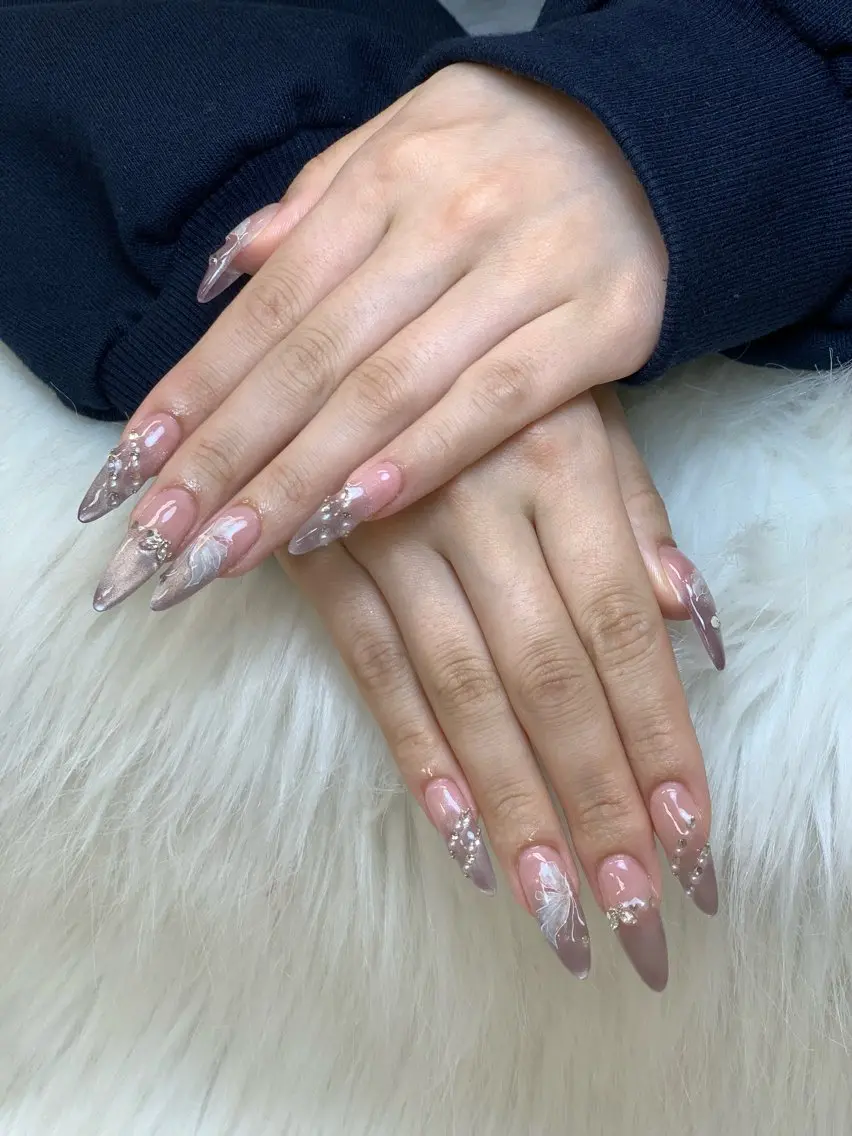 ネイル アートネイル 長さ出し ジェルネイル マグネットネイル ニュアンスネイル ハンドネイル Cloudy Chan Nailのネイルデザイン