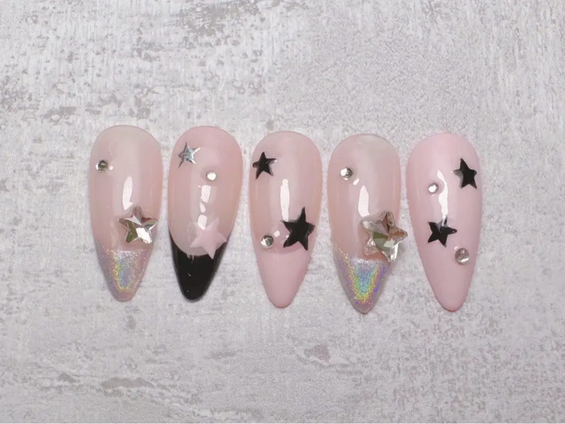 ネイル ハンドネイル lucky nail 歌舞伎町のネイルデザイン