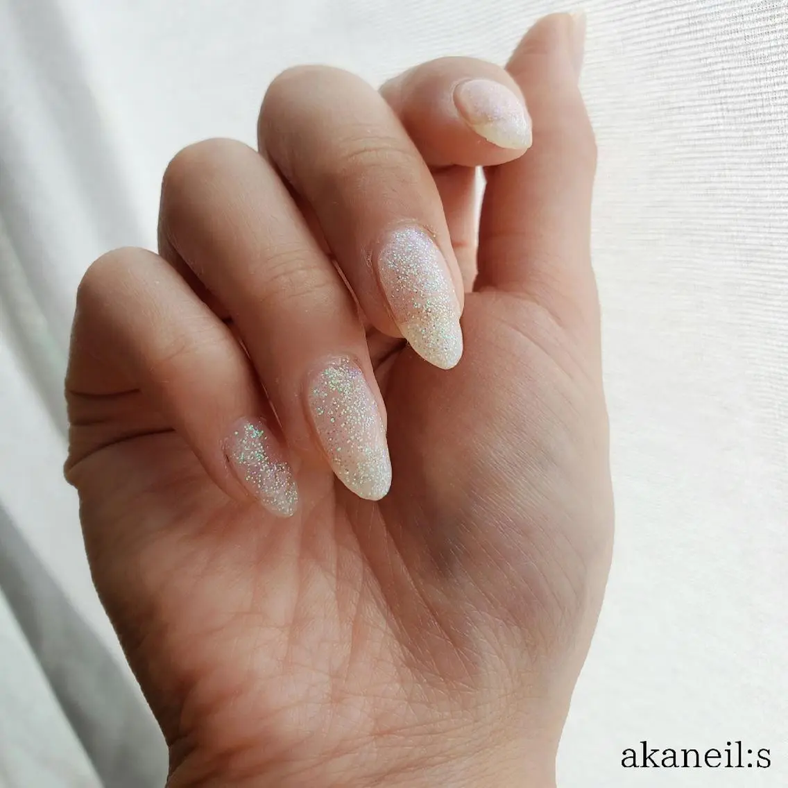 ネイル オーロラネイル ラメ(グリッター) 【akaneils】 アカネのネイルデザイン