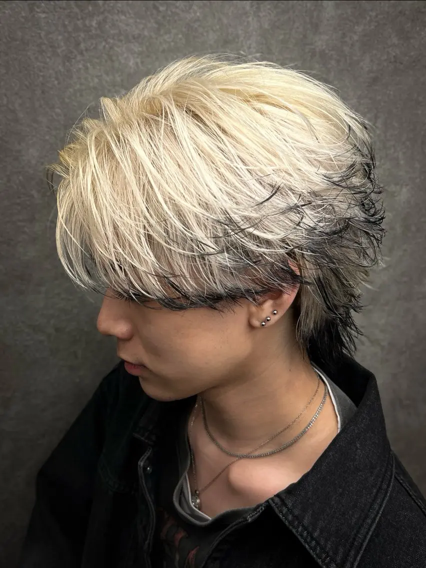 ショート カラー メンズ メンズウルフカット ウルフカット カット ヘアカラー メンズウルフ特化🐺 🔥長山耕大🔥のヘアスタイル
