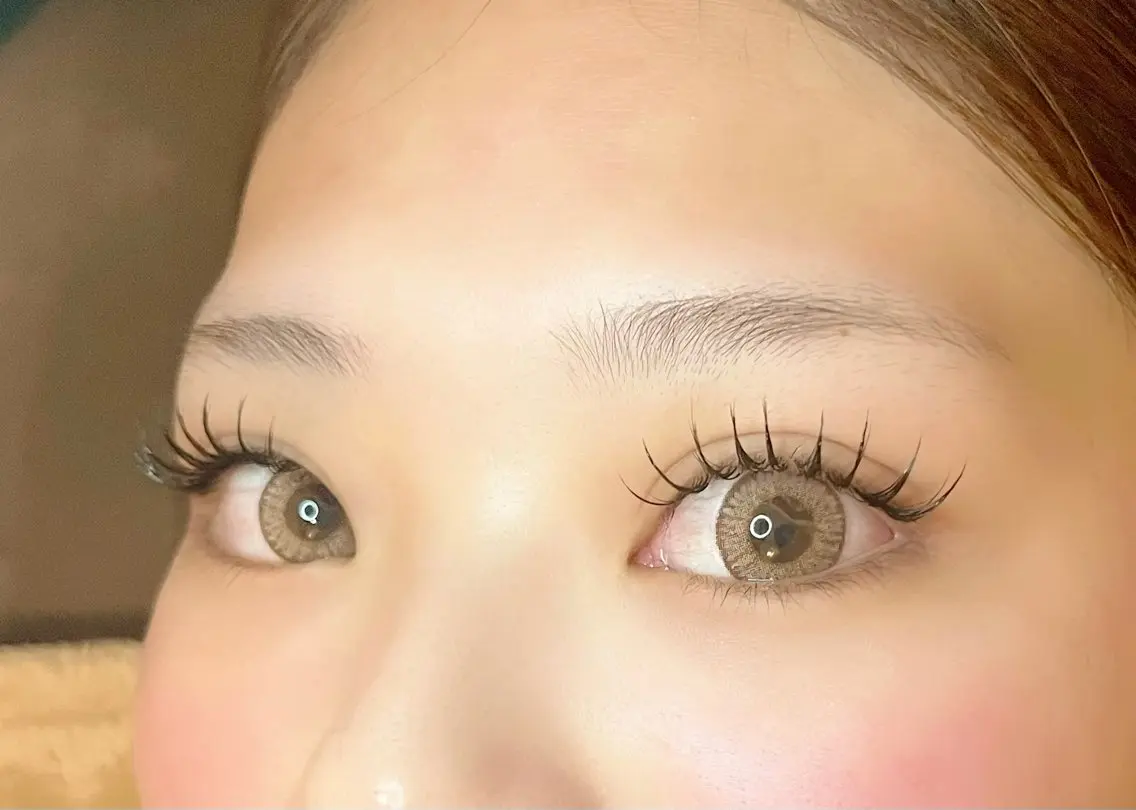 マツエク・マツパ マツエク 荒川 鈴菜のヘアスタイル