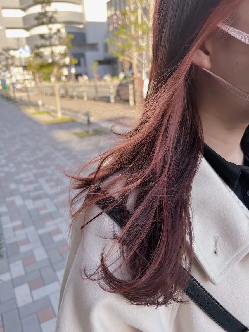 セミロング カラー インナーカラー ピンクカラー 頭皮×髪質改善 透明感カラー💎中村のヘアスタイル