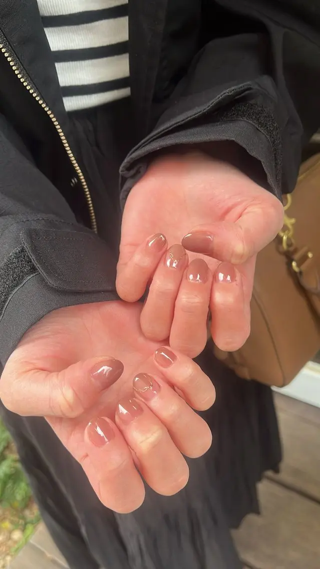 ネイル ニュアンスネイル シンプルネイル SAKU nail 作島茜のネイルデザイン