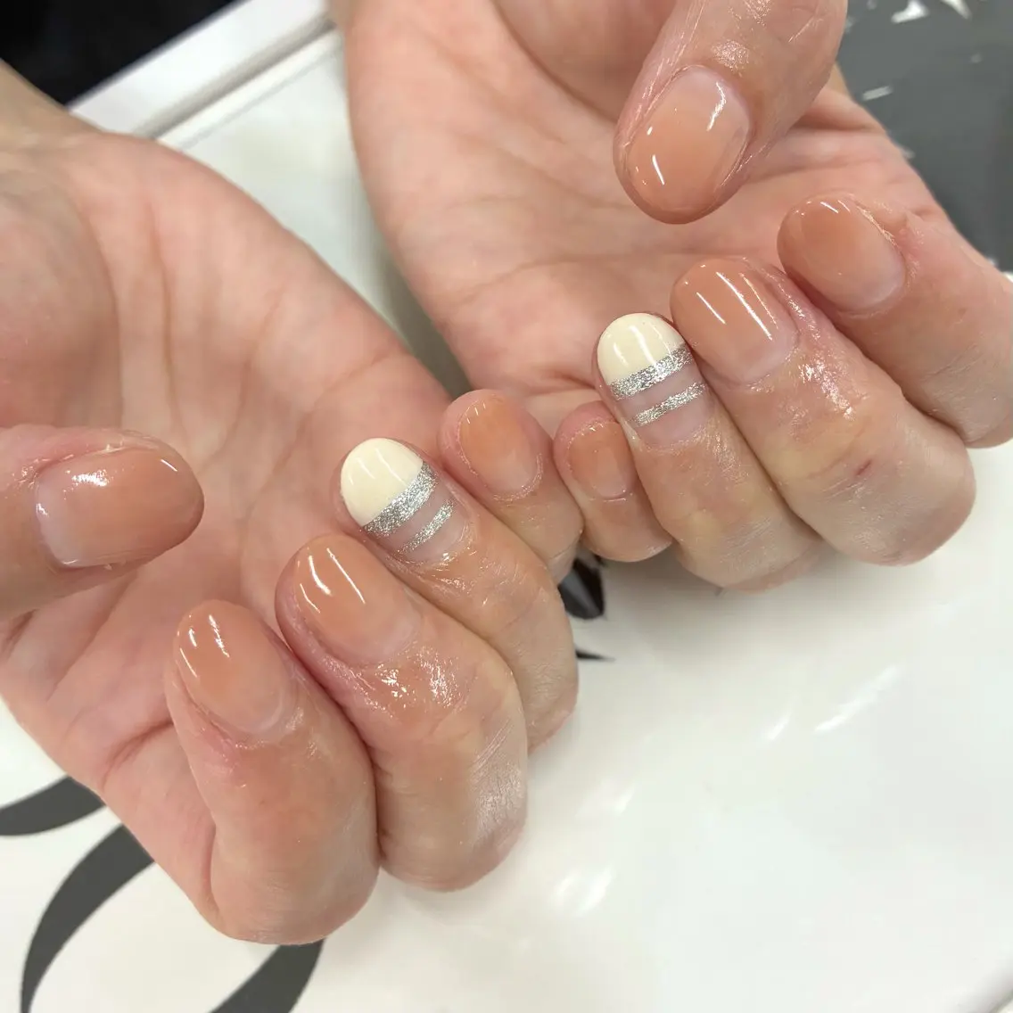 ネイル ハンドネイル _white 上本町店のネイルデザイン