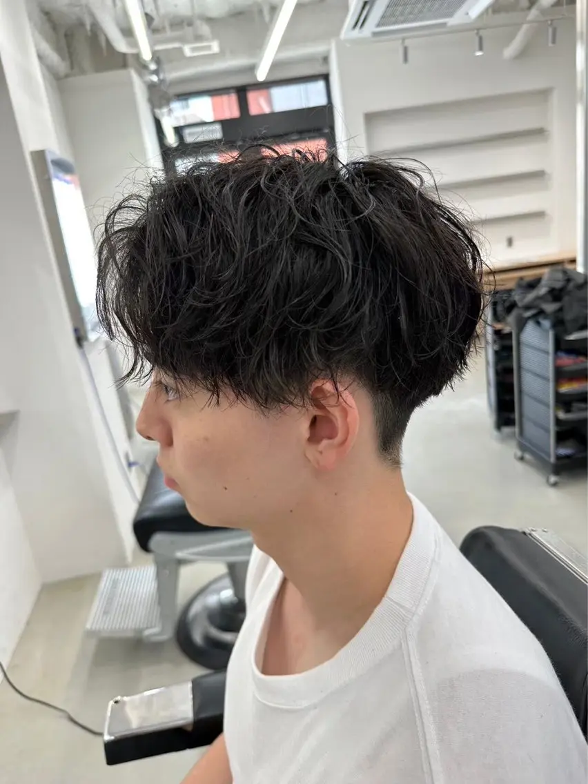 パーマ メンズ メンズパーマ カット パーマ 🔥波巻き/ツイスパ 特化🔥メンズパーマのヘアスタイル