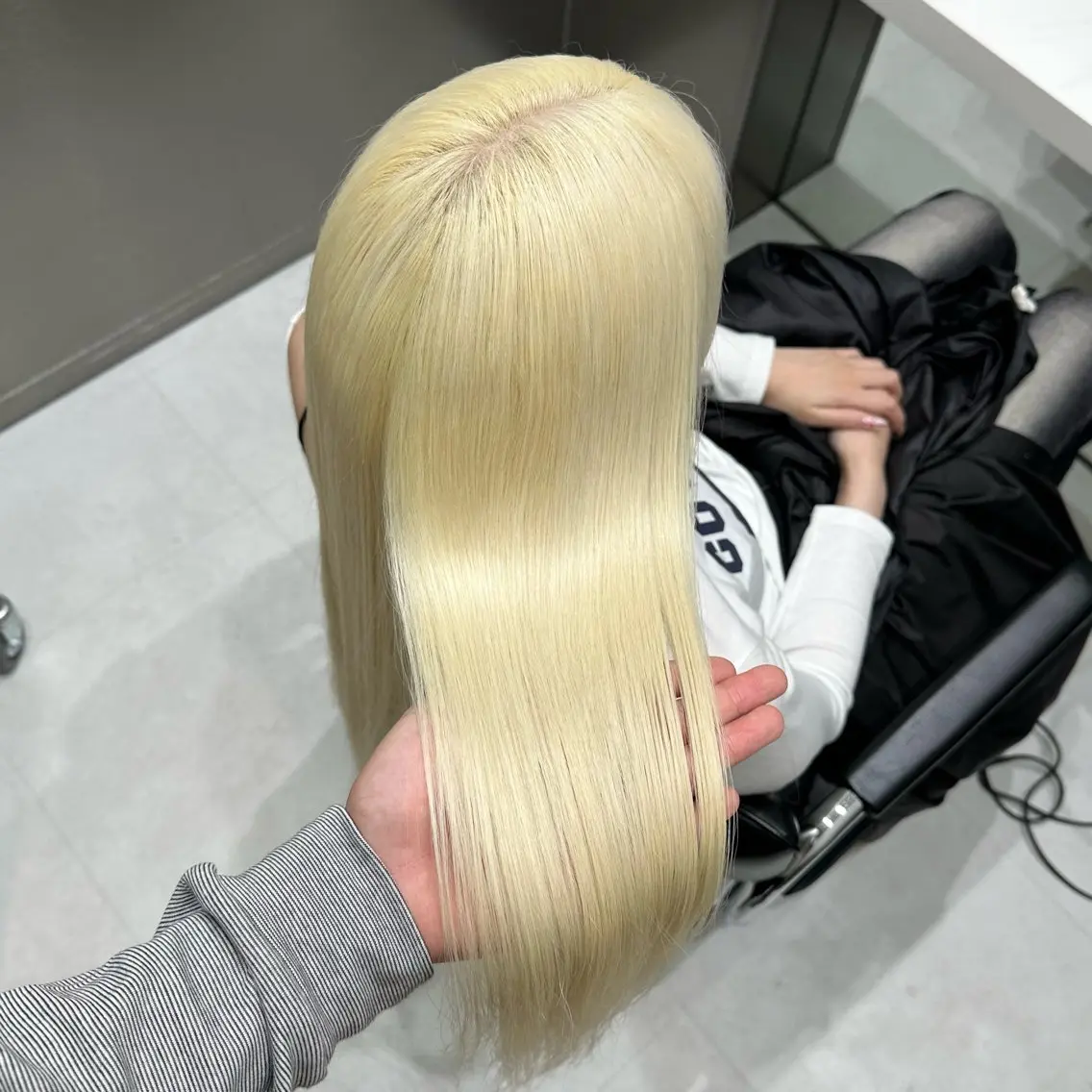 ロング カラー ヘアカラー 💫艶ハイトーン×髪 質改善💫リュウトのヘアスタイル