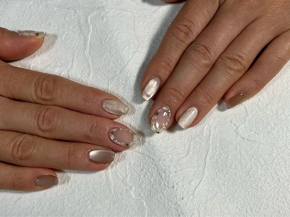 ネイル オーロラネイル フットネイル フレンチネイル ジェルネイル 韓国ネイル ハンドネイル kiki nail たまプラーザのネイルデザイン